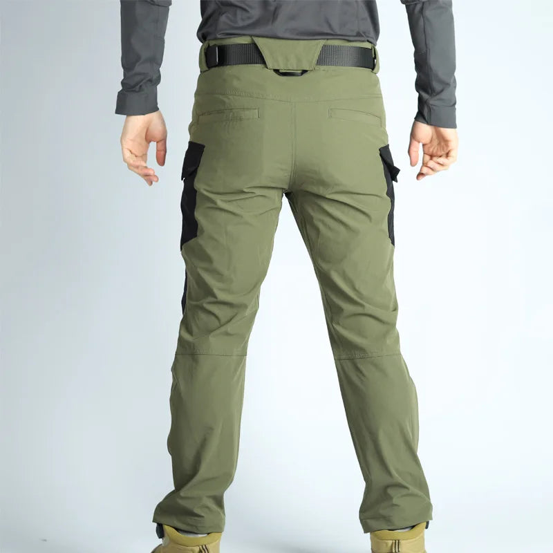 Ensemble Outdoor Cargo